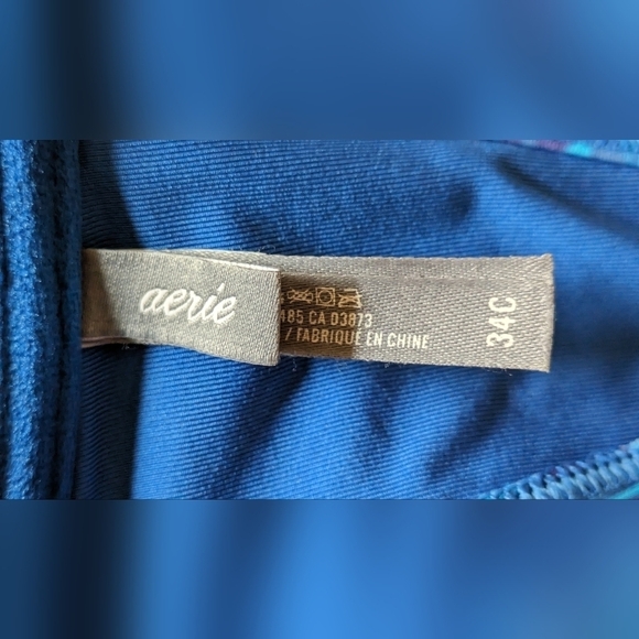 ⭐Aerie Blue Floral Crochet Push Up Bikini Top Size 34C GUC - Picture 3 of 4